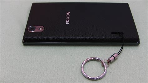 『買って満足。』 LGエレクトロニクス PRADA phone by LG L 